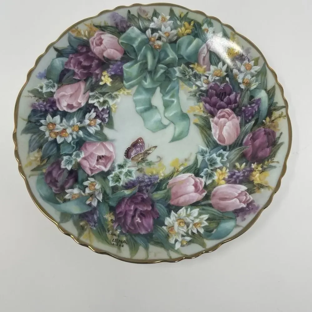 Circle of Beauty by Lena Liu Floral Greetings Collector Plates
